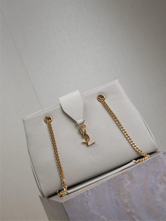 Grain Leather Chain Shoulder Bag