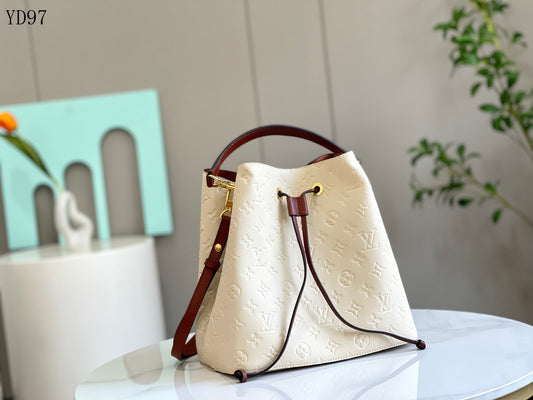 NéoNoé MM Bucket Bag