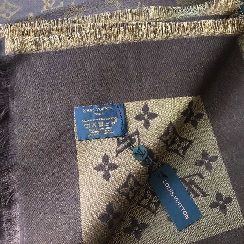 Monogram Shawl 140 x 140 cm