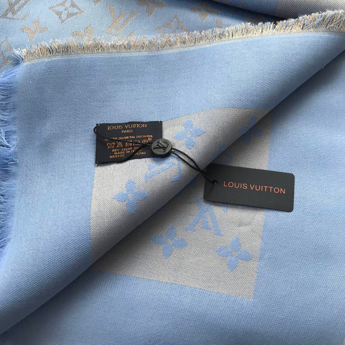 Monogram Shawl 140 x 140 cm