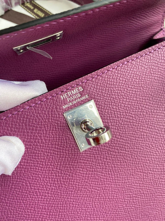 Kelly 25 Epsom Leather Bag