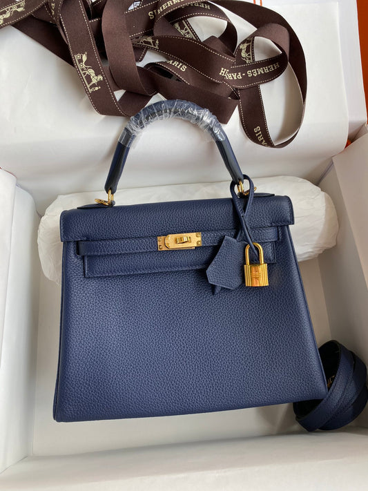 Kelly 25 Togo Leather Bag