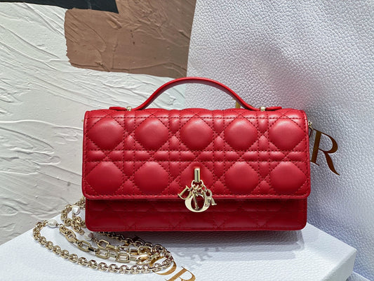 Lady Quilted Flap Bag