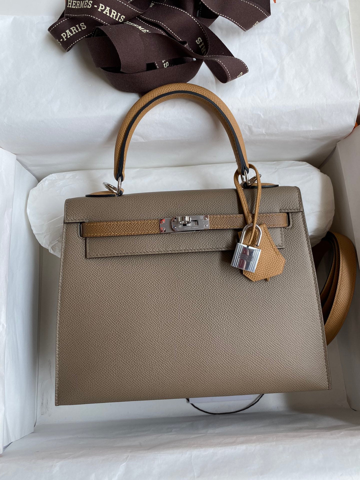Kelly 25cm Epsom Leather Bag