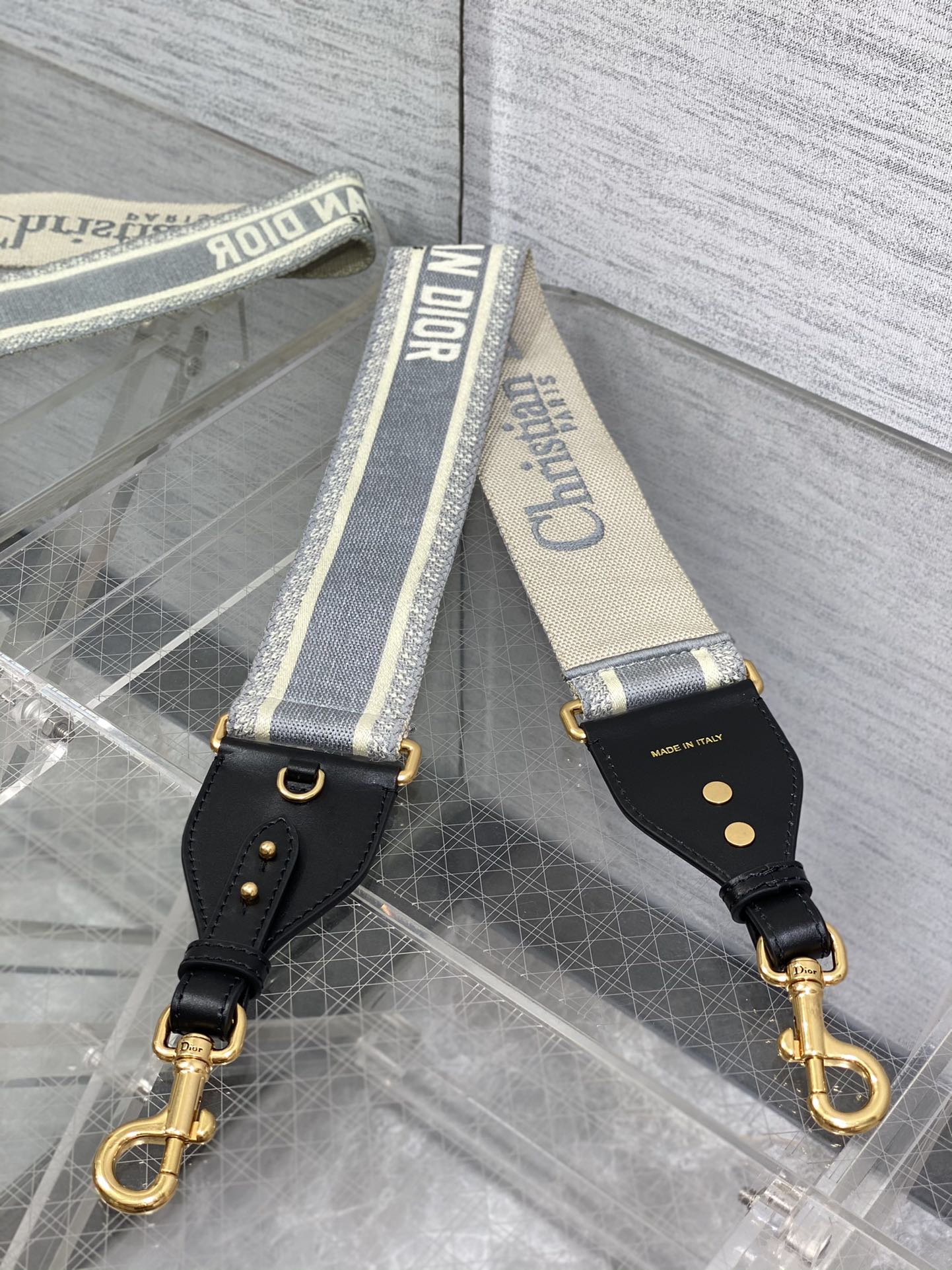 Shoulder Strap