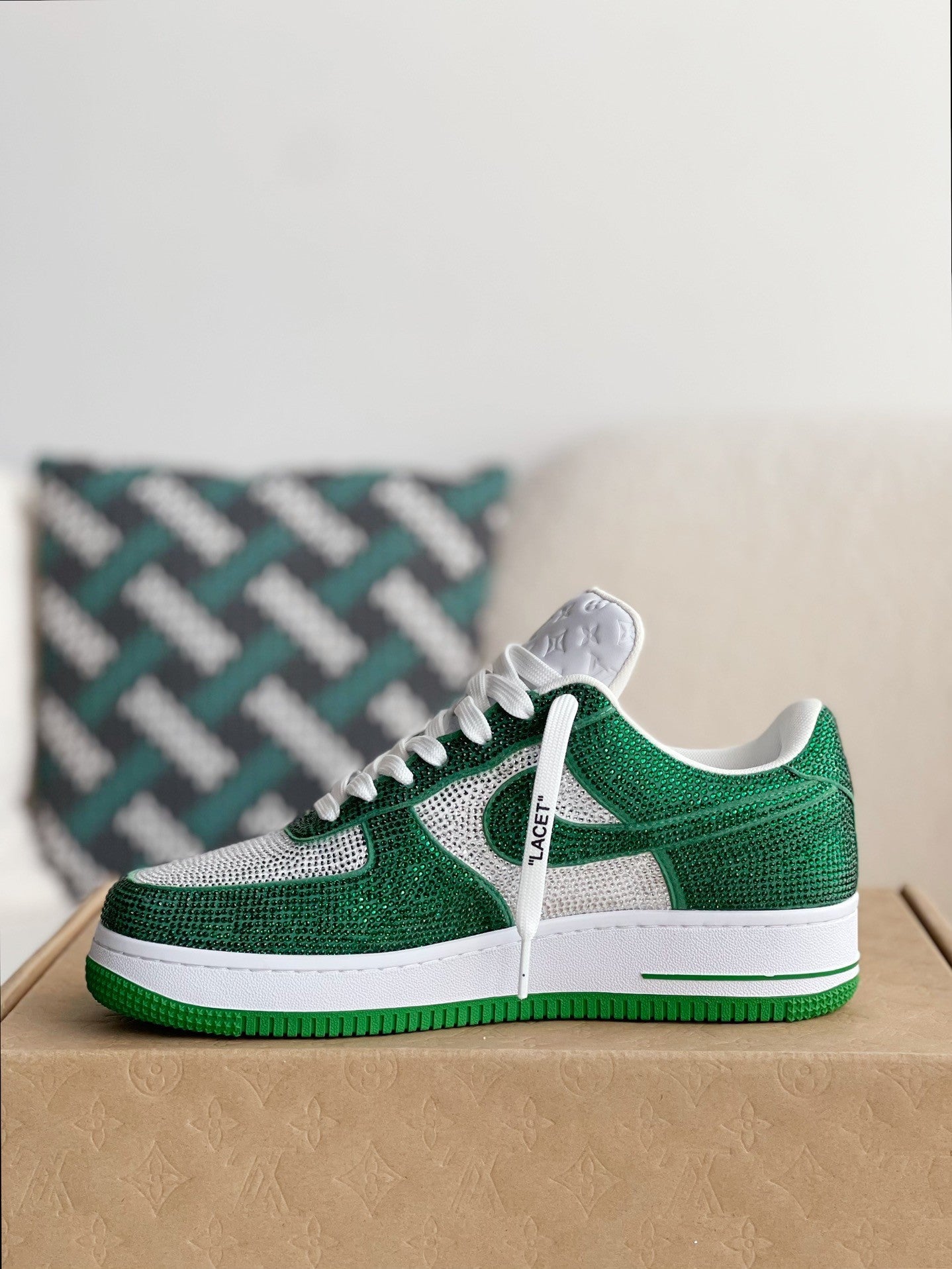 Trainer x Air Sneaker