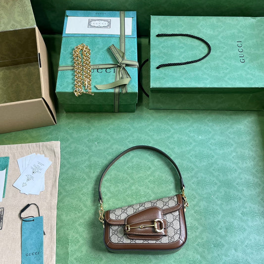 Horsebit 1955 Leather Mini Chain Shoulder Bag