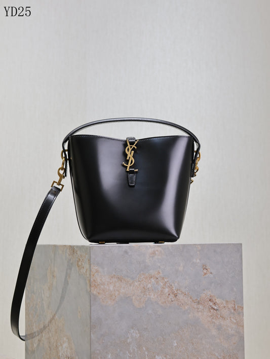 Le 37 Small Bucket Bag