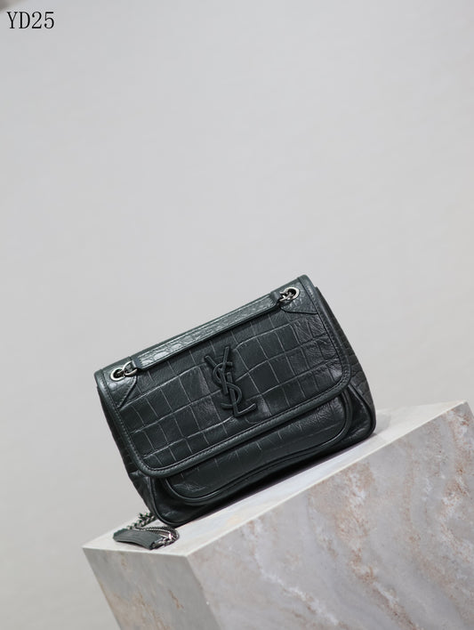 Niki Medium Patent Leather Shoulder Bag