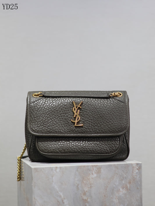 Niki Medium Shoulder Bag