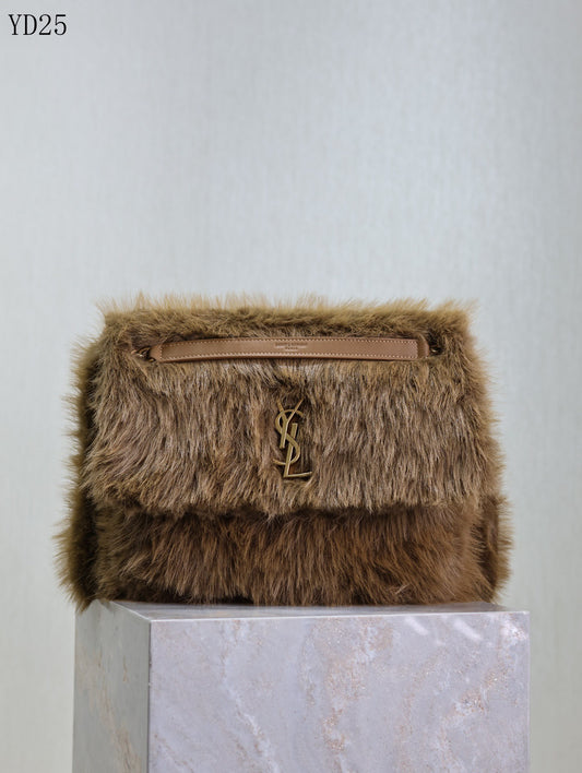 Niki Medium in Shearling Bag