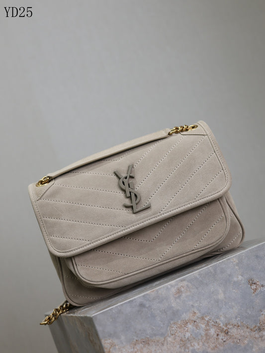 Niki Medium Shoulder Bag