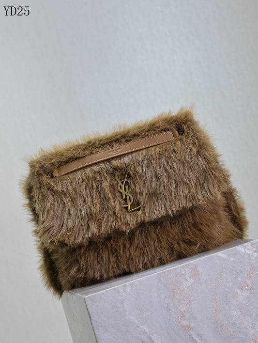 Niki Medium in Shearling Bag