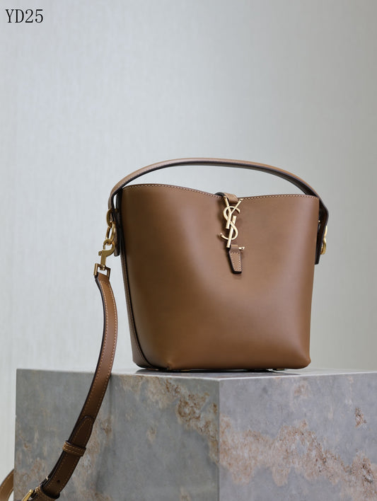 Le 37 Small Bucket Bag