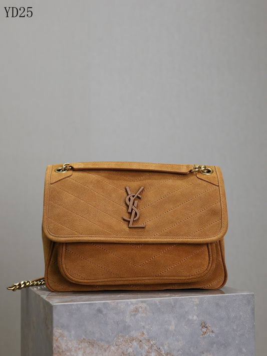 Niki Medium Shoulder Bag