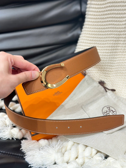 Luck Reversible Leather Belt – Gold C-Shaped Buckle