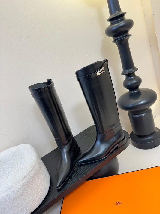 Kelly Buckle Long Rain Boots