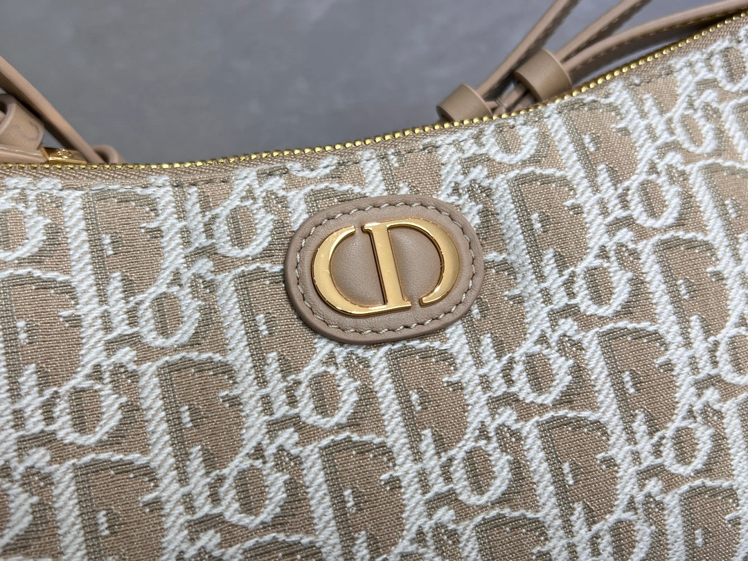 Wanderlust Bag