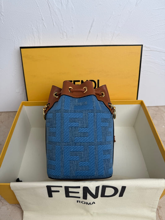 Mon Tresor Bucket Bag