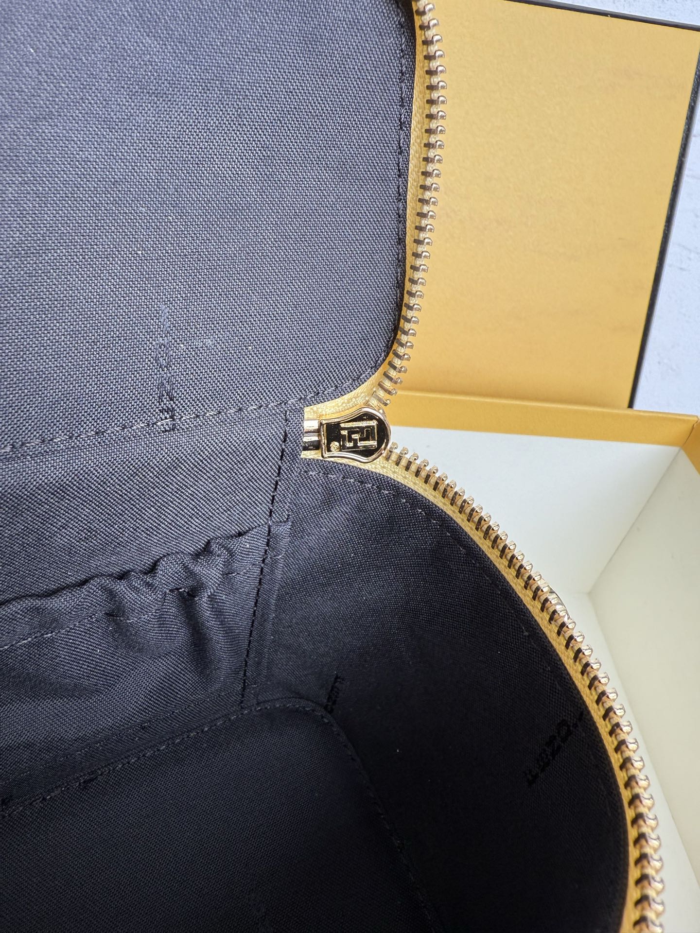 Vanity Case Bag