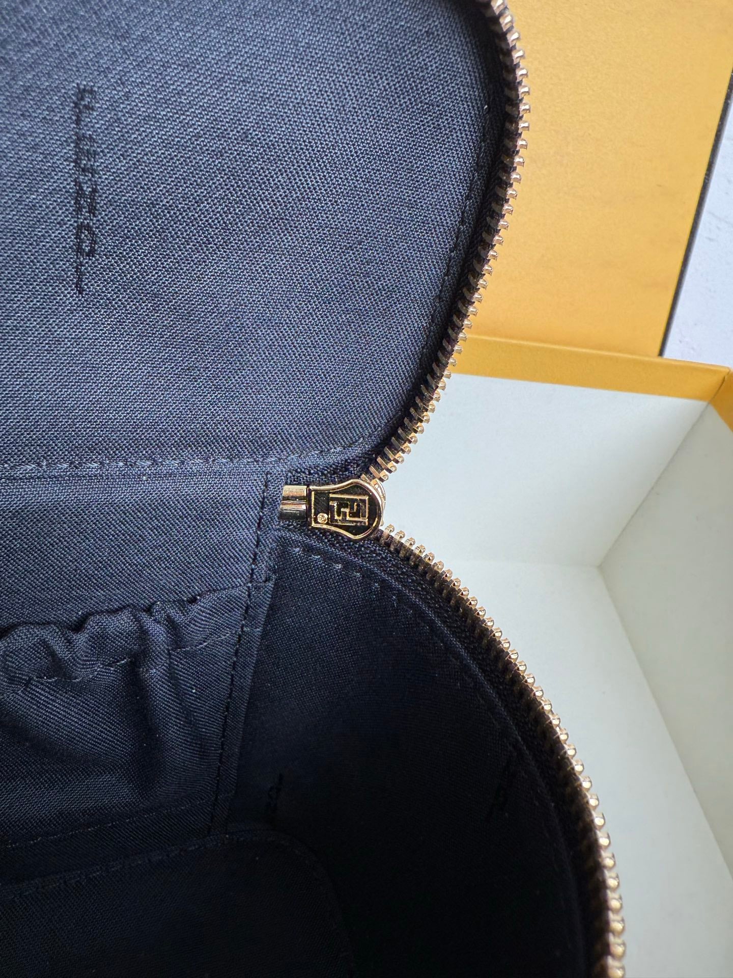 Vanity Case Bag