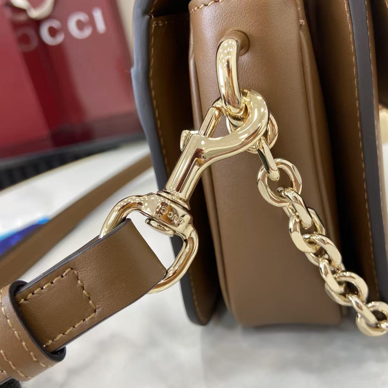 GG Marmont Small Shoulder Bag