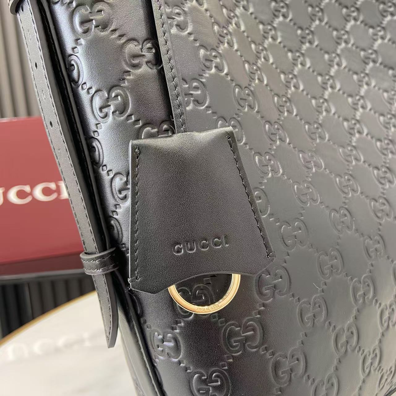 GG Emblem Black Leather Shoulder Bag