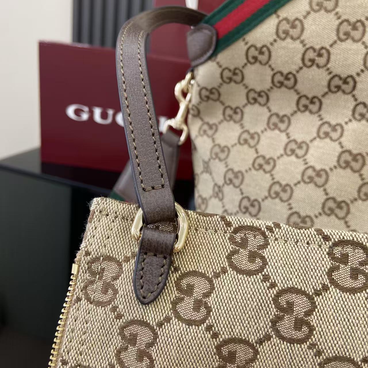 Giglio GG Supreme Tote Bag with Pouch