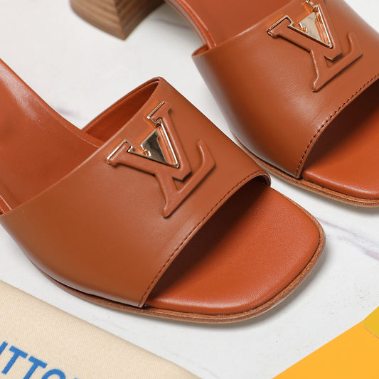 Leather High-Heeled Slippers