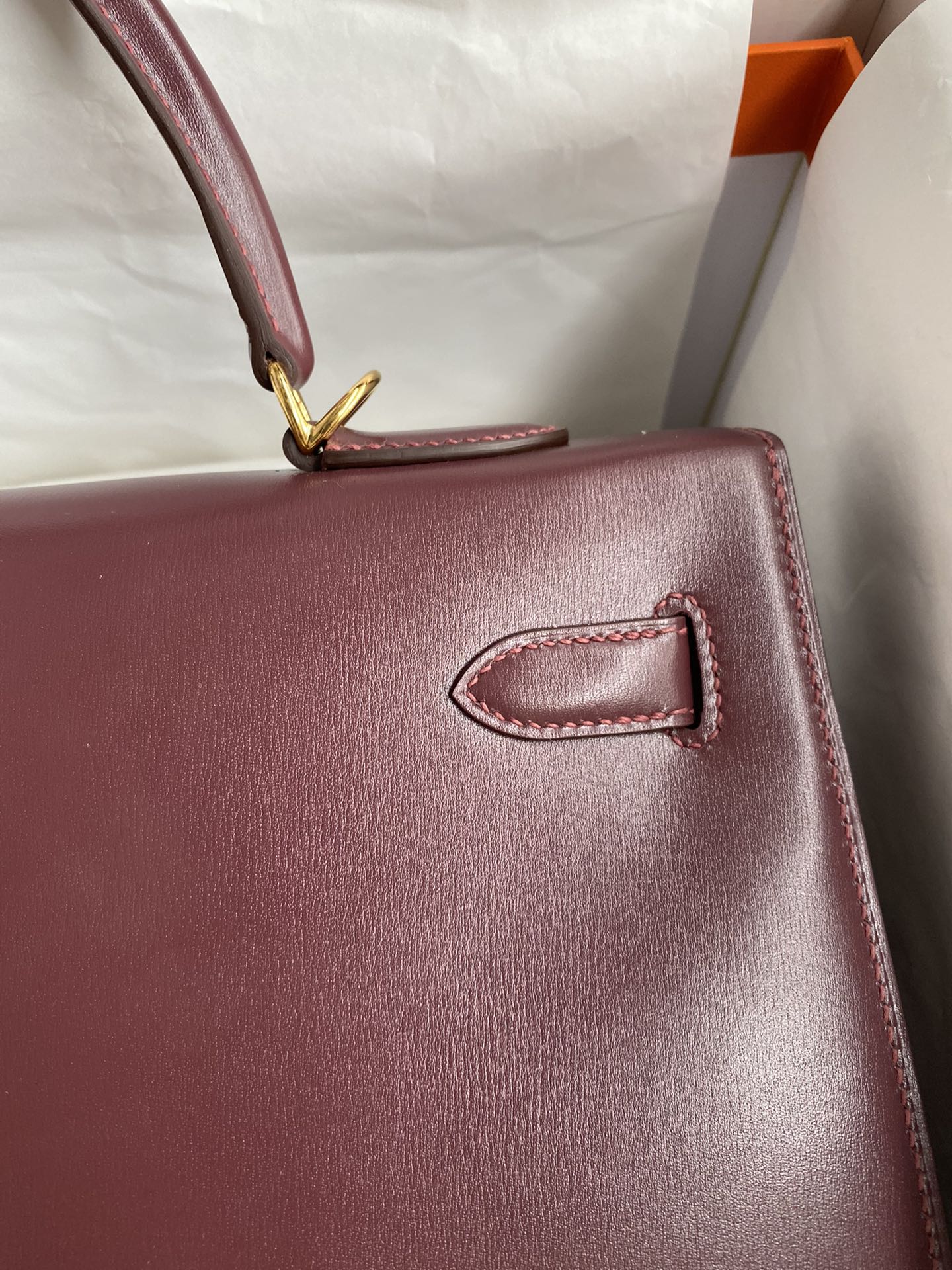 Kelly 32cm Box Leather Handbag