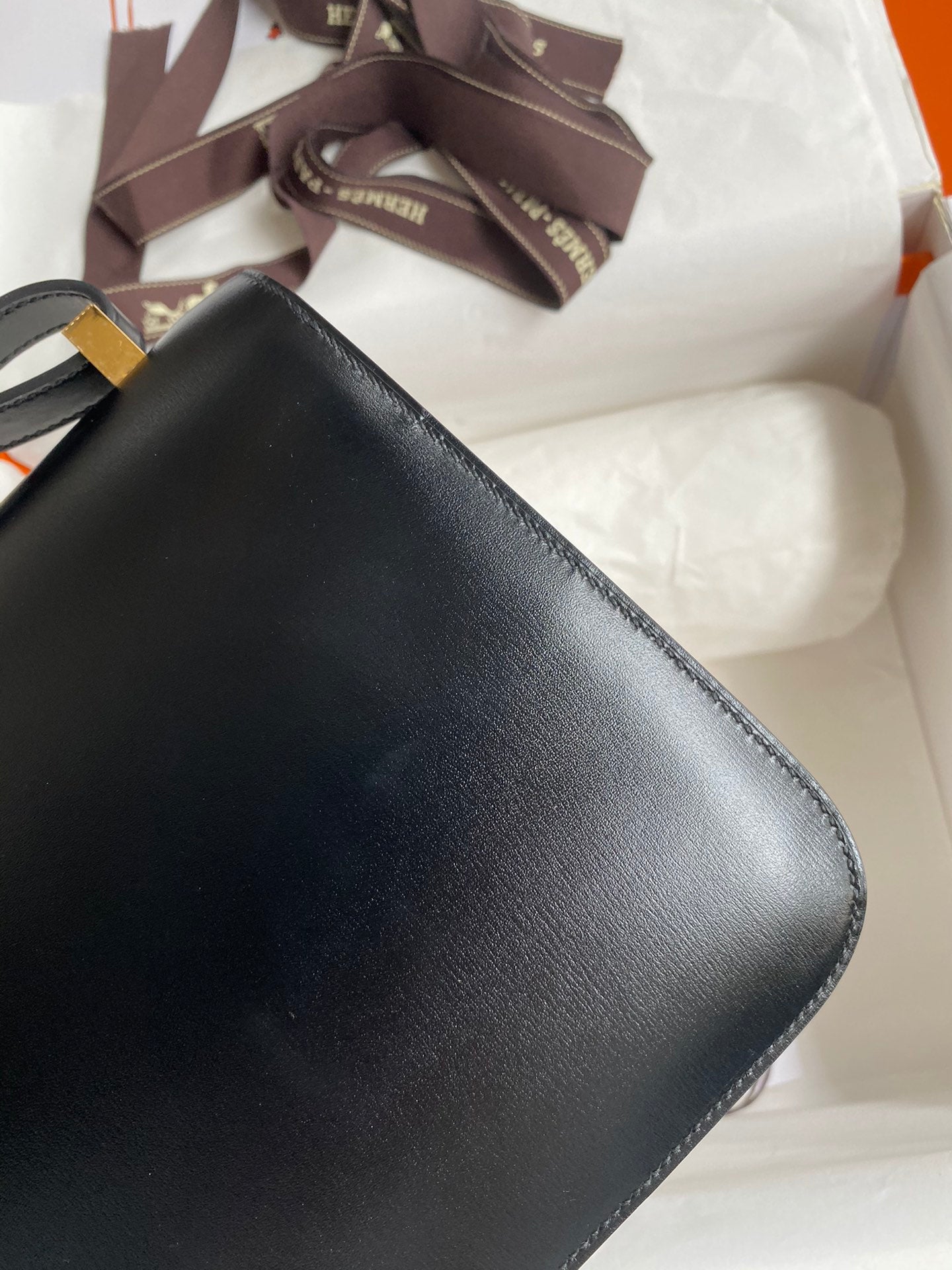 Constance 24cm Box Leather Handbag