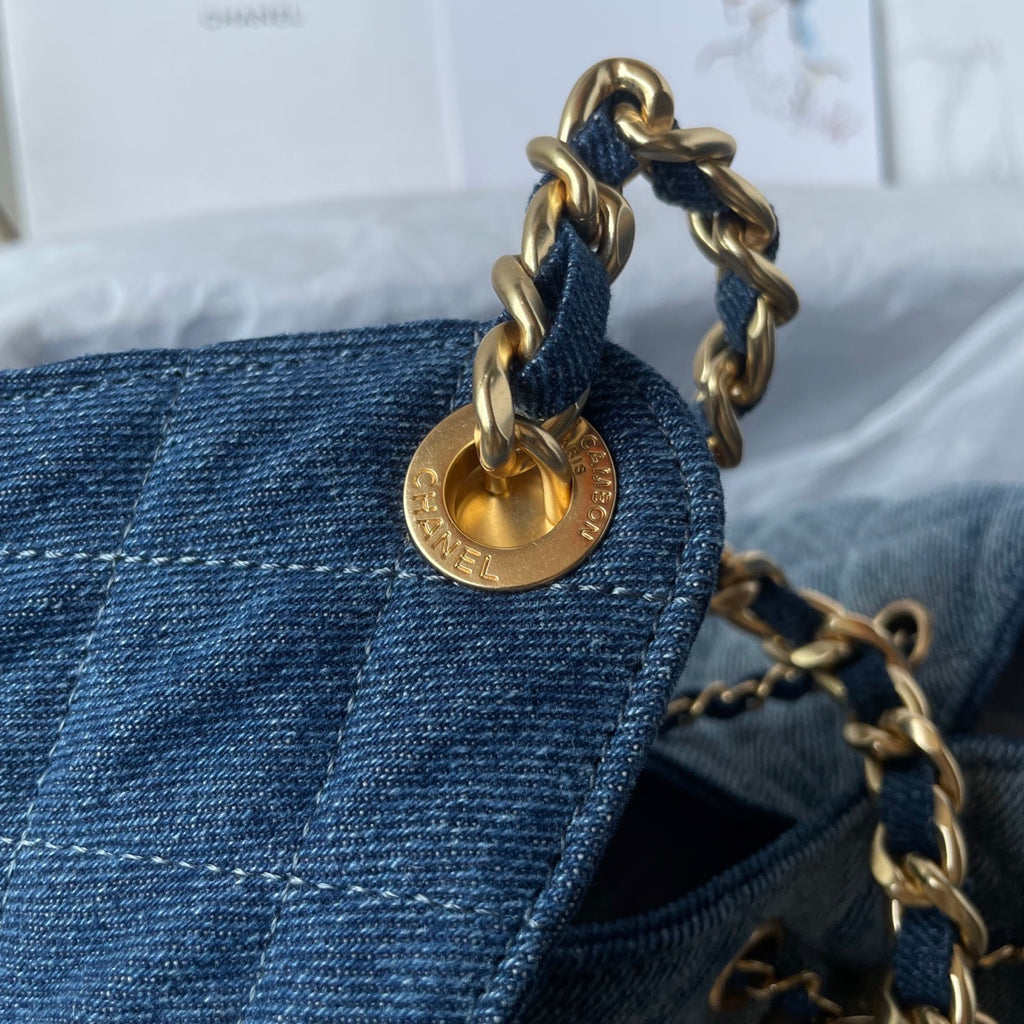 25 Medium Quilted Large Denim Bag