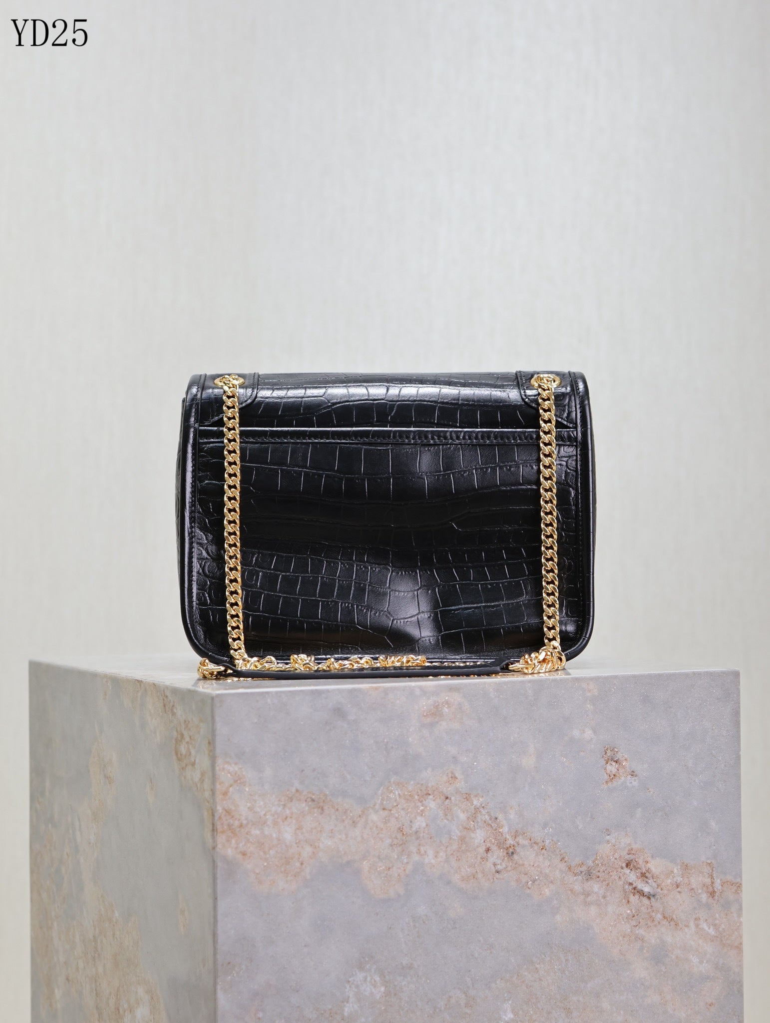 Niki Medium Patent Leather Shoulder Bag
