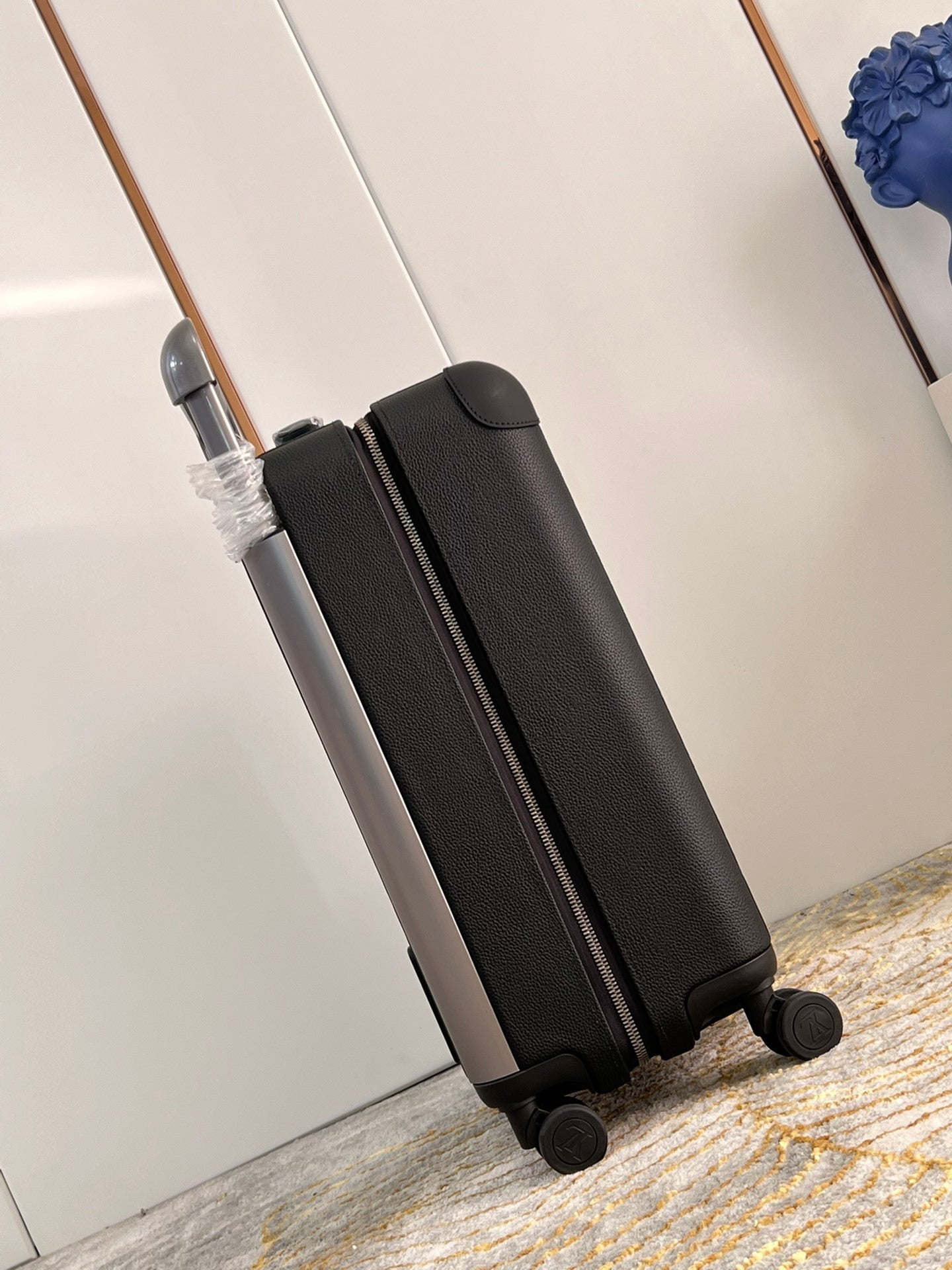 Horizon Style Cabin Suitcase