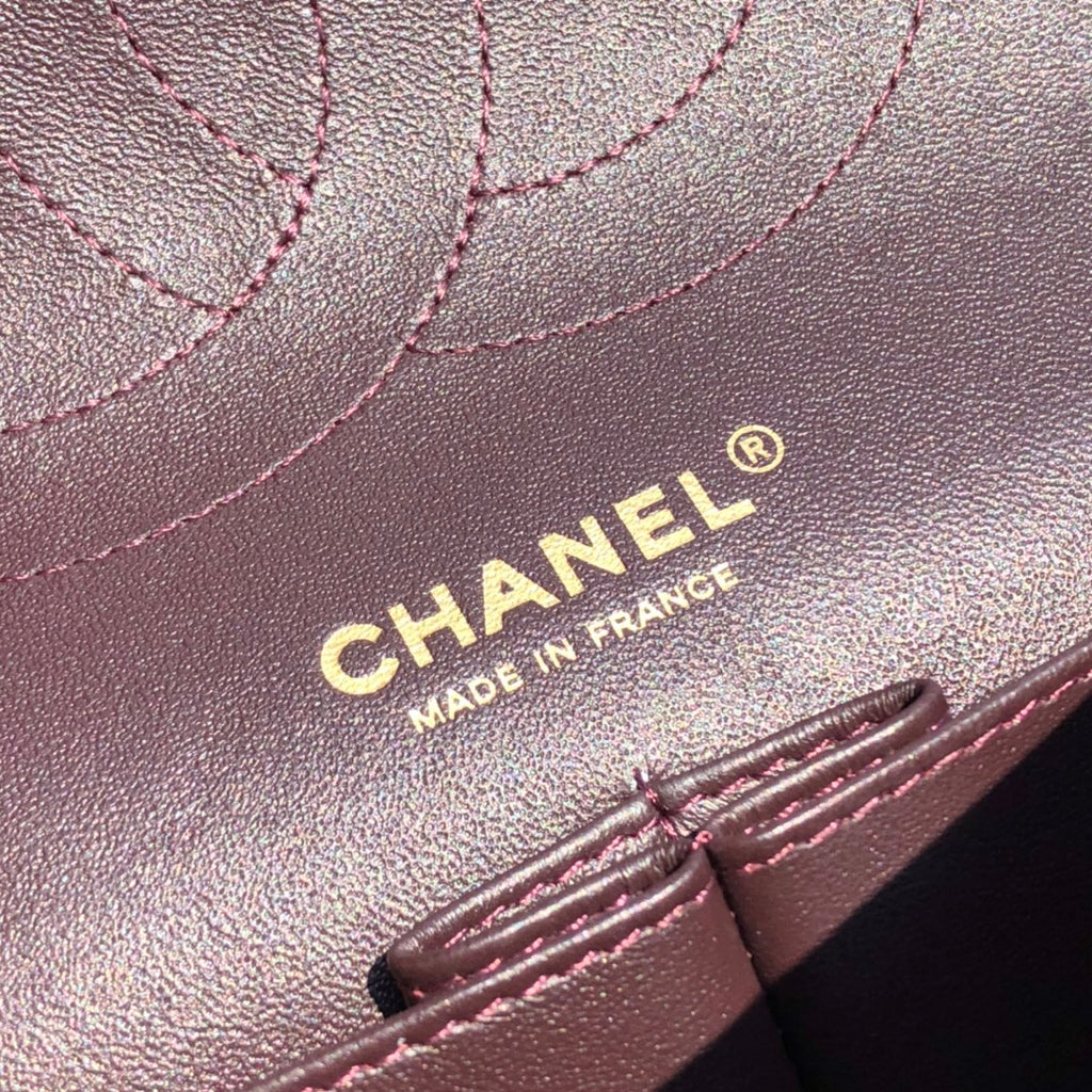 3.55 Large Caviar Leather Classic Double Flap Bag - Gold hardware