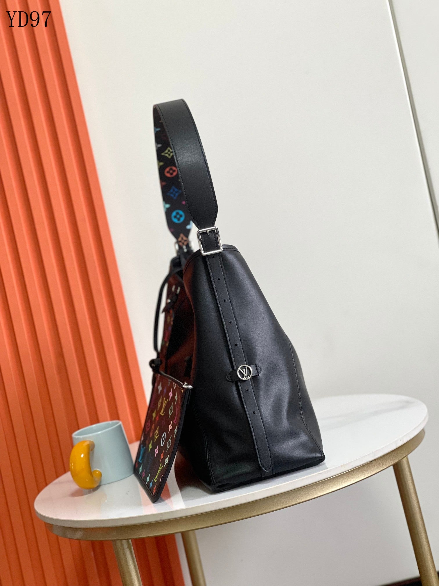 CarryAll Vibe Shoulder Bag