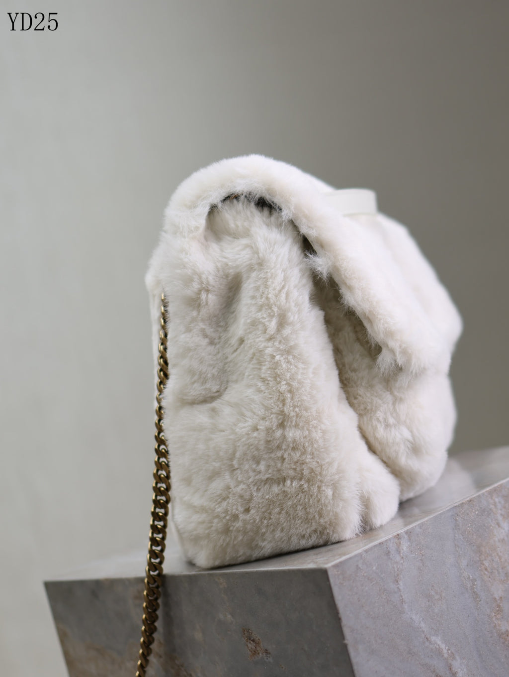 Niki Medium in Shearling Bag