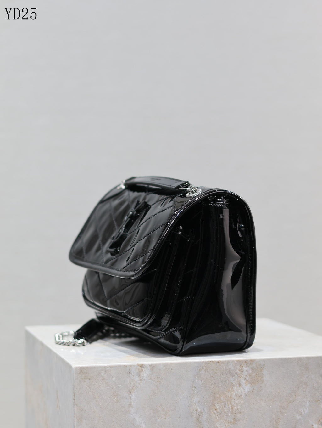Niki Medium Patent Leather Shoulder Bag