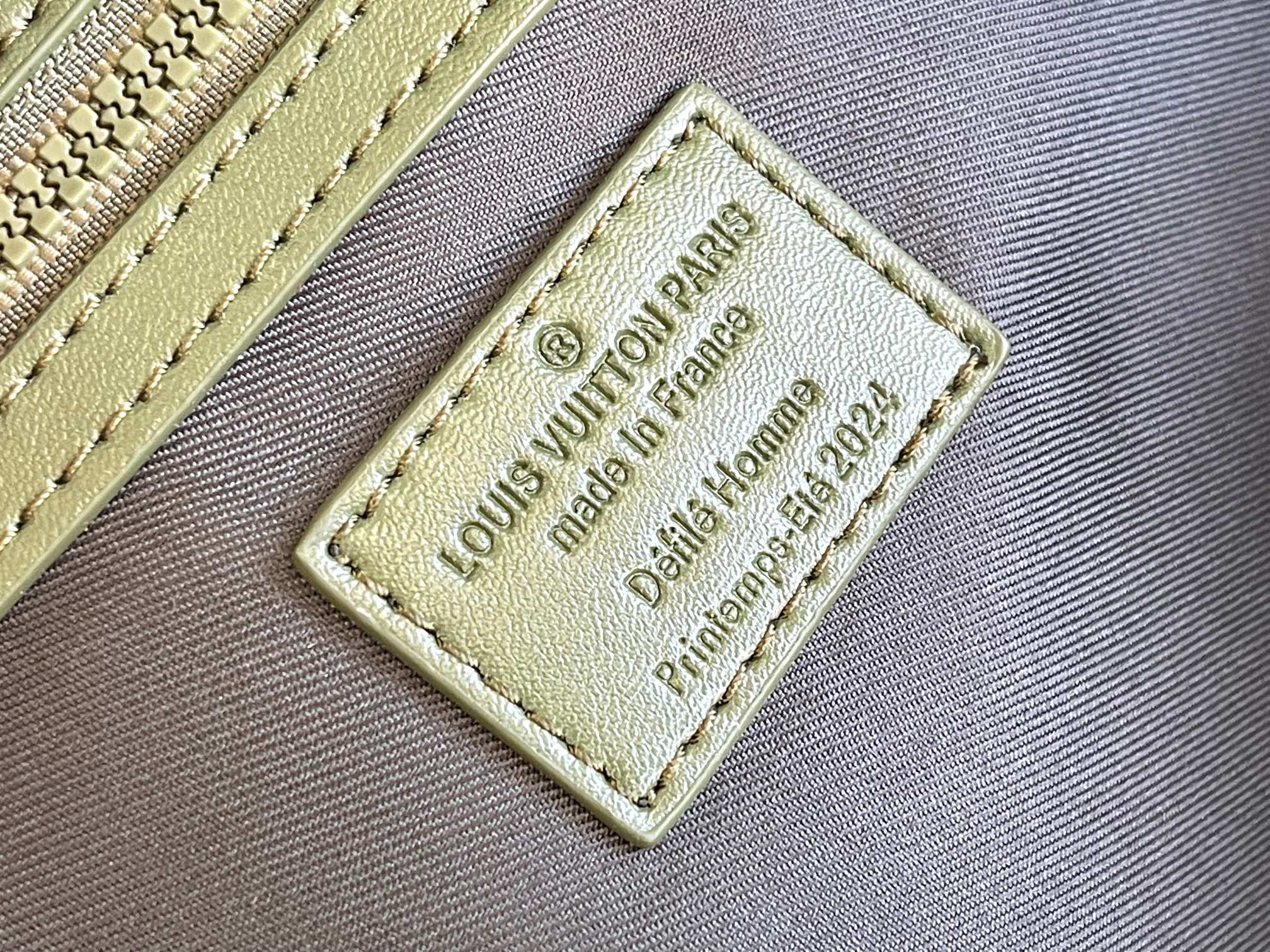 Keepall Bandoulière 50 – Pixel Camo Edition (Spring-Summer 2024 Défilé Homme)