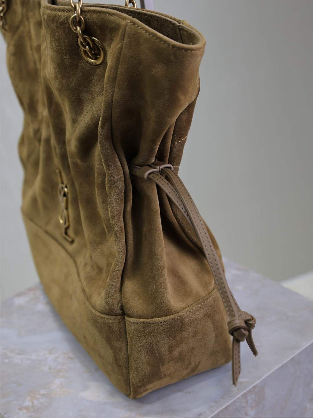 Niki Soft Chain Shoulder Bag