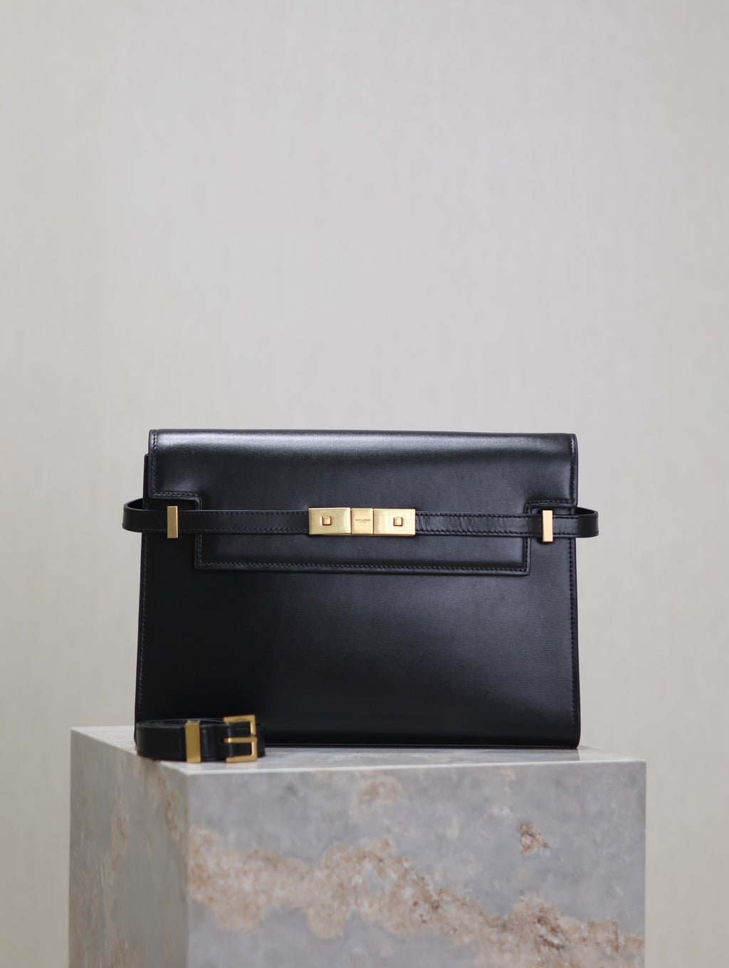 Crocodile-Embossed Leather Chain Bag