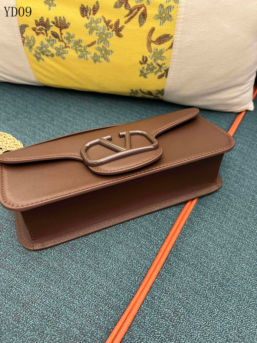 Garavani VLogo Signature Bag