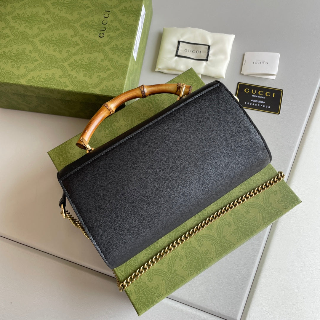 Bamboo Handle Leather Wallet with Chain