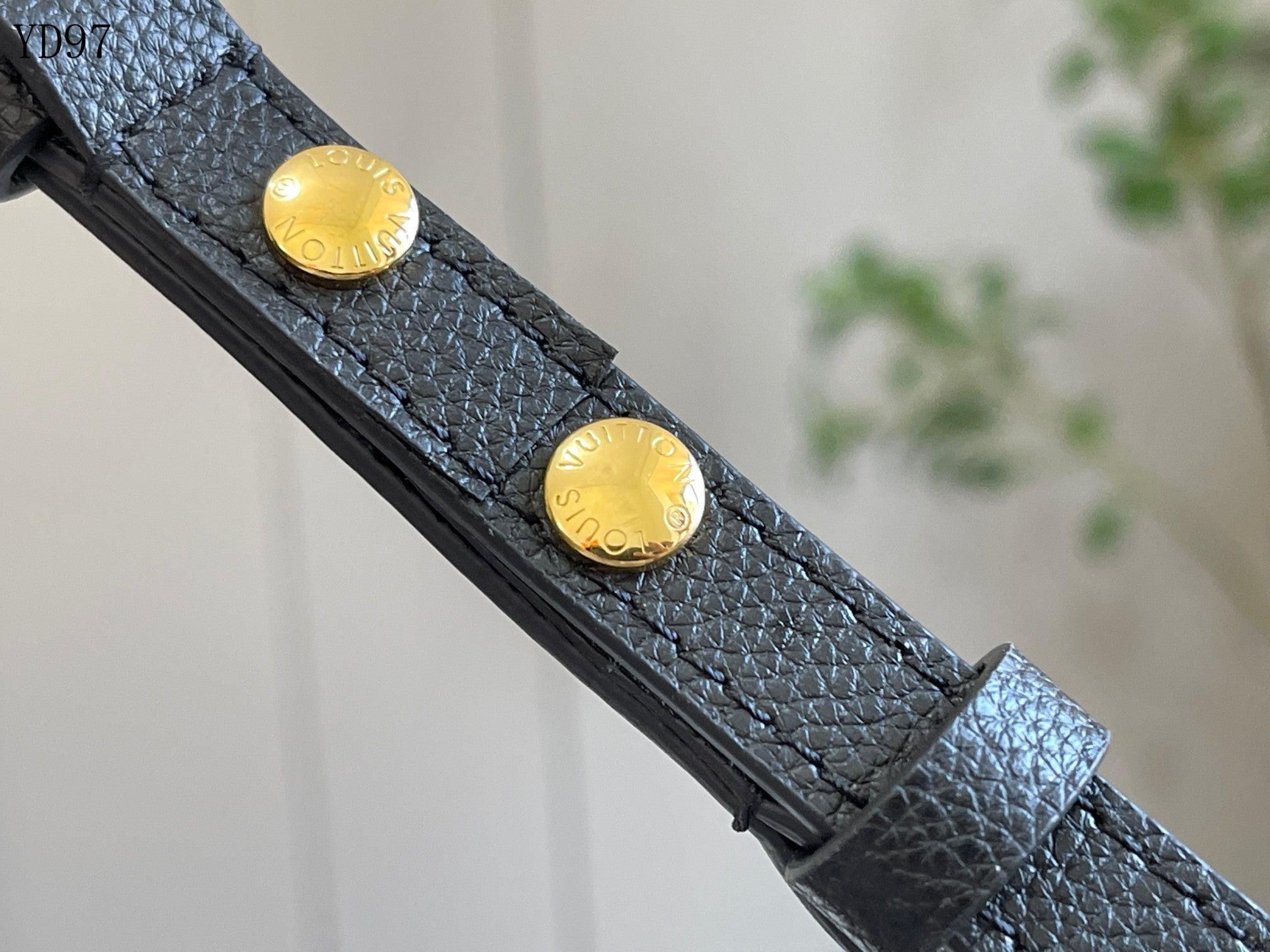 NéoNoé MM Bucket Bag