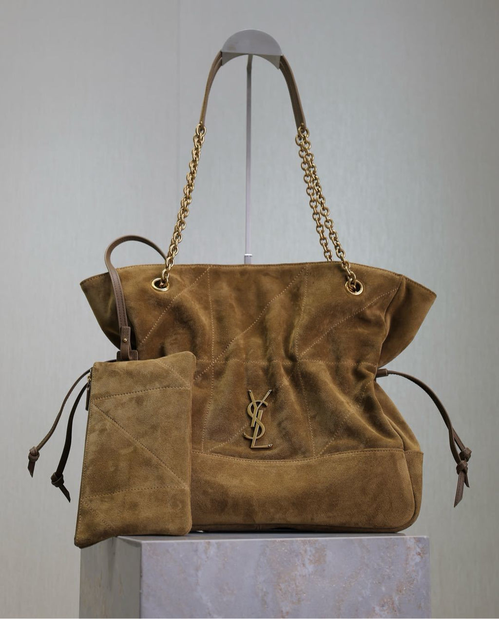 Niki Soft Chain Shoulder Bag