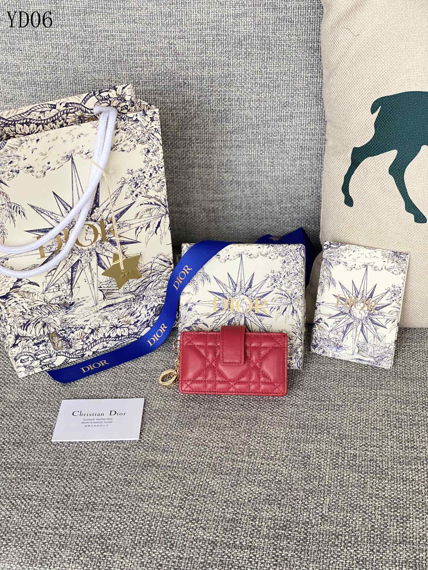 Quilted Leather Compact Wallet