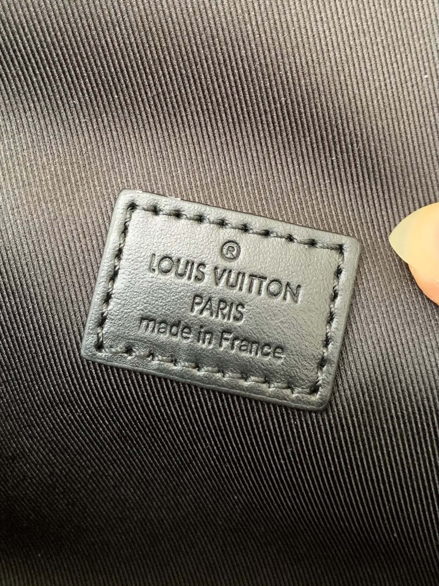 Steamer Mini Handbag