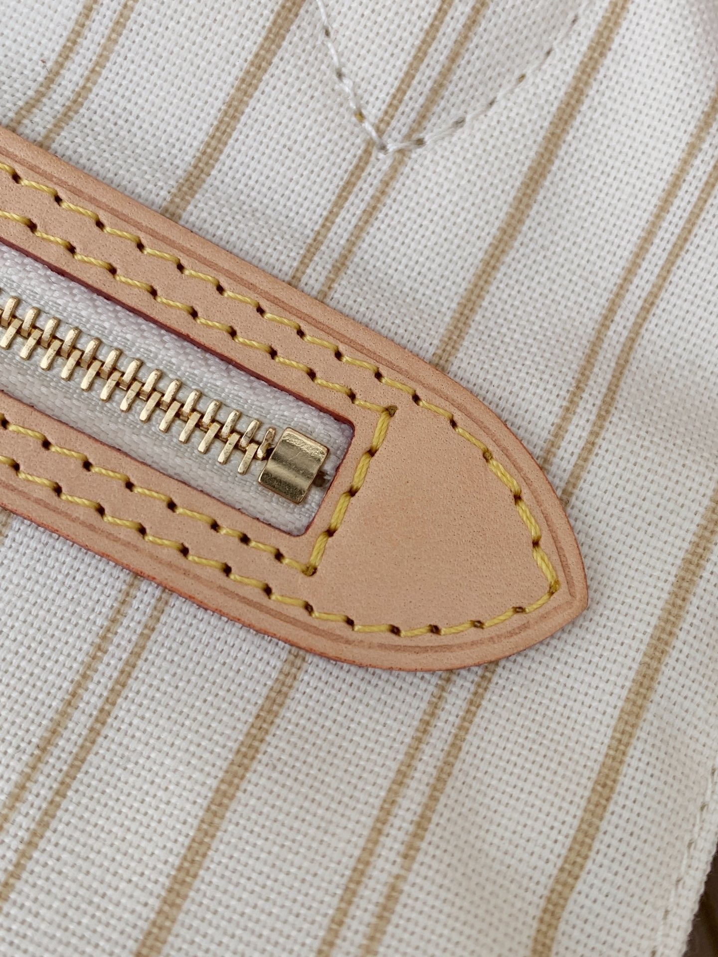 Neverfull MM – Damier Azur Canvas