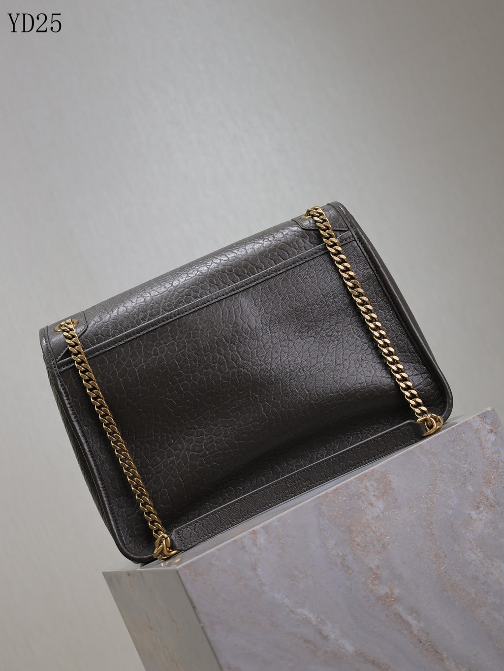 Niki Medium Grained Leather Bag