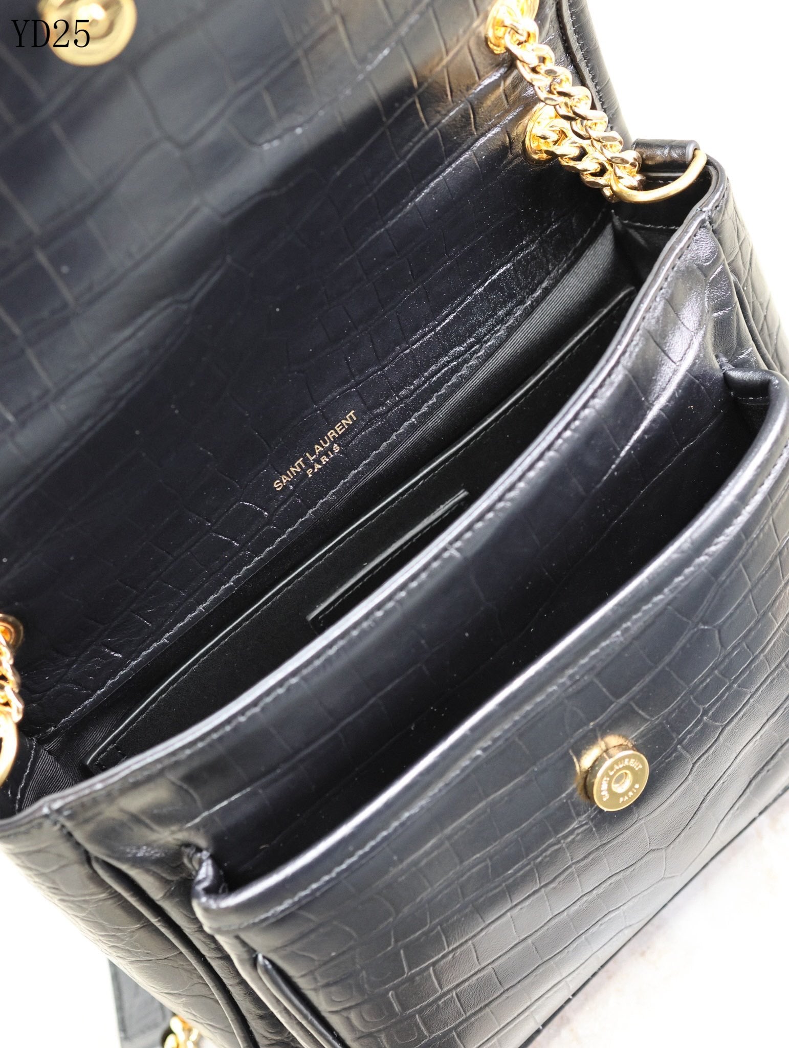 Niki Medium Patent Leather Shoulder Bag